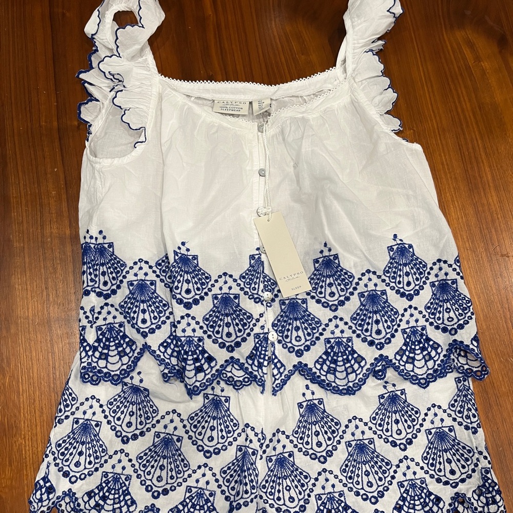 White and Blue Embroidered Women's pajama set
